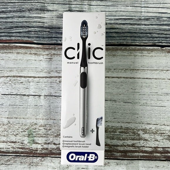 Oral-B Clic Manual Toothbrush With Extra Replacement Head And Magnetic Holder - Picture 1 of 9